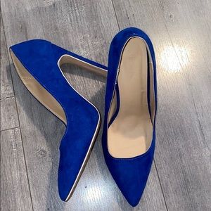 Charlotte Russe Blue pointed heels